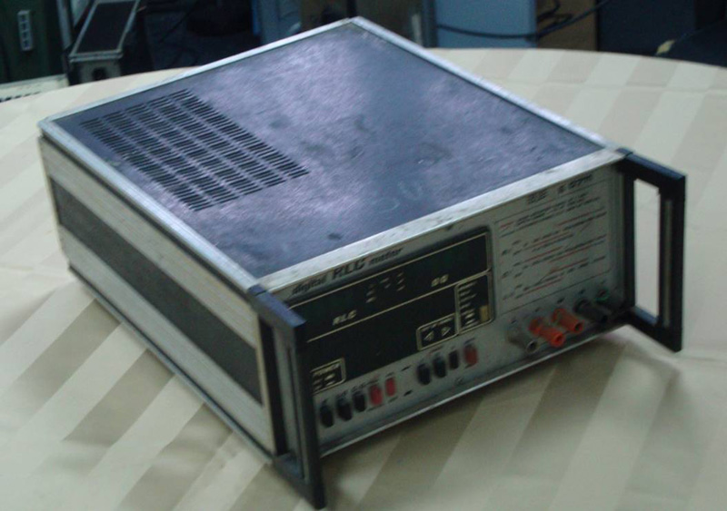 Digital RLC meter E 0711 (punte RLC) 