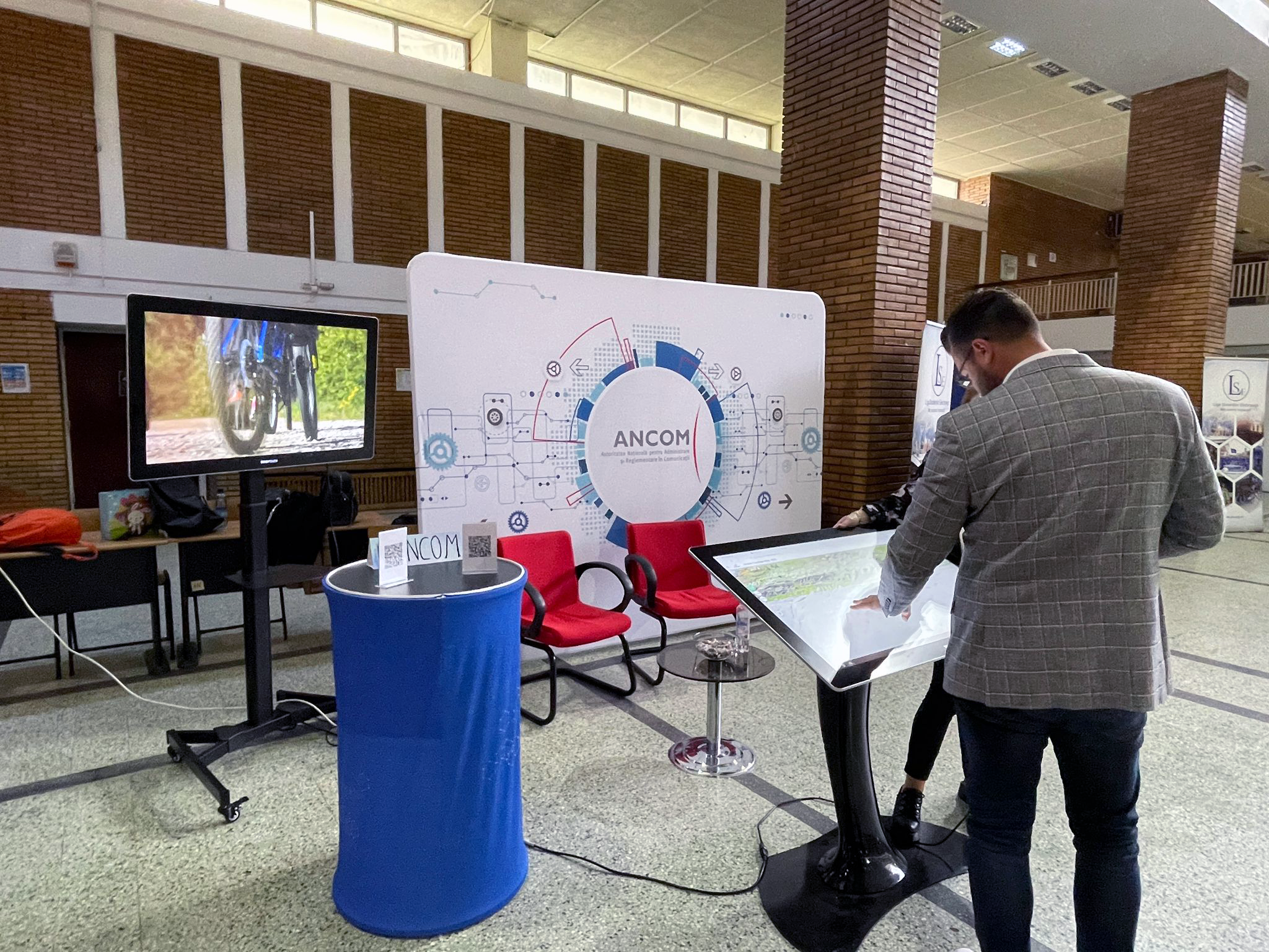 stand ANCOM Ziua Comunicatiilor 2023